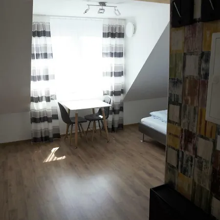 Sonntag Pensjonat 3*